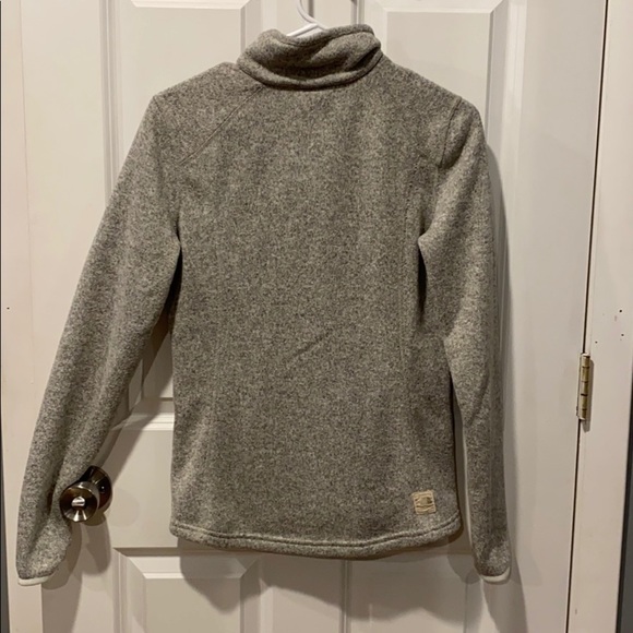 The North Face Fleece Henley Pullover - Picture 8 of 14